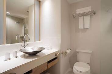 هتل Wyndham Hua Hin Pranburi Resort & Villas