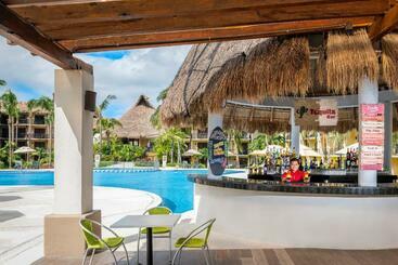 استراحتگاه Catalonia Yucatan Beach - All Inclusive