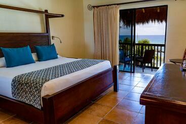 استراحتگاه Catalonia Yucatan Beach - All Inclusive