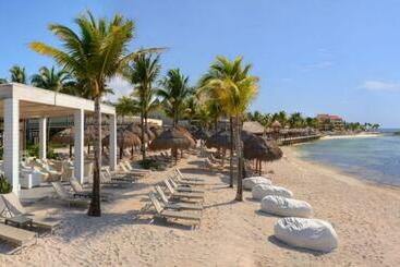 استراحتگاه Catalonia Yucatan Beach - All Inclusive