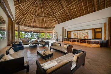 استراحتگاه Catalonia Yucatan Beach - All Inclusive