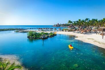 استراحتگاه Catalonia Yucatan Beach - All Inclusive
