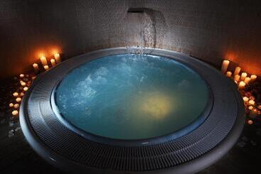 هتل Acqui & Centro Benessere