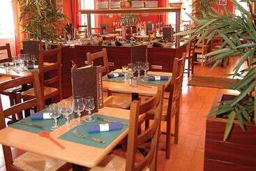 Best Western The Hotel Versailles