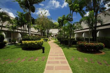 هتل Centara Kata Resort Phuket