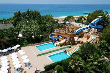 Delphin Deluxe Resort - Okurcalar