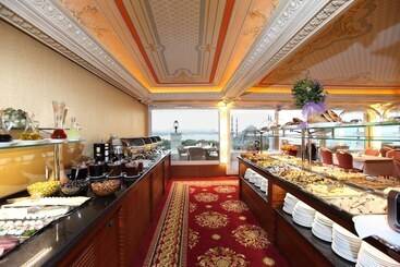 هتل Deluxe Golden Horn Sultanahmet