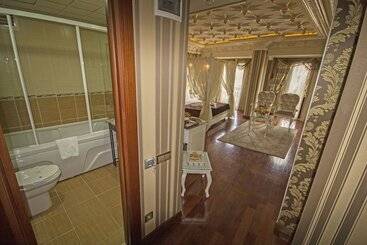هتل Deluxe Golden Horn Sultanahmet