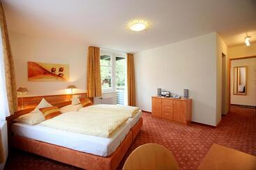 Отель Ferien Residenz Bergfried