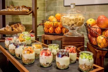 هتل Hilton London Canary Wharf