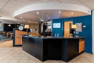 هتل Holiday Inn Express Newcastle Gateshead, An Ihg