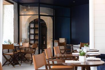 هتل Hôtel De Toiras