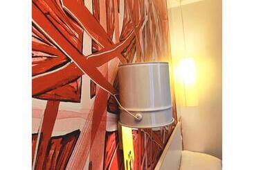 هتل Ibis Styles Paris La Défense Courbevoie
