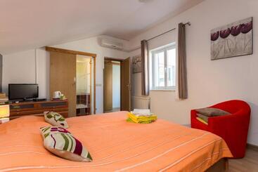 Отель Guesthouse Ivona