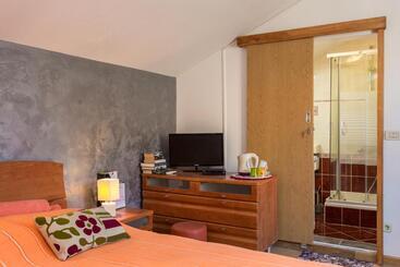 Отель Guesthouse Ivona