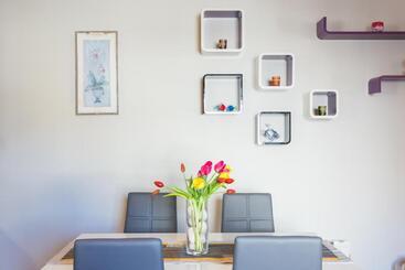 Отель Guesthouse Ivona