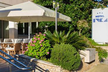 Отель Guesthouse Ivona