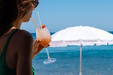 酒店 Le Tonnare Di Stintino  Beach Resort