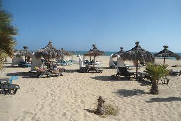 هتل Leme Bedje Residence