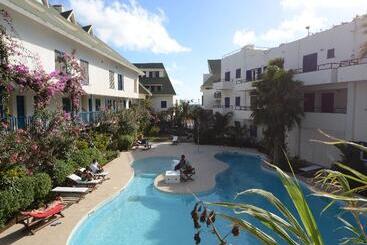 هتل Leme Bedje Residence