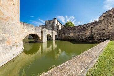 蒙娜麗莎皇家酒店 - Aigues Mortes