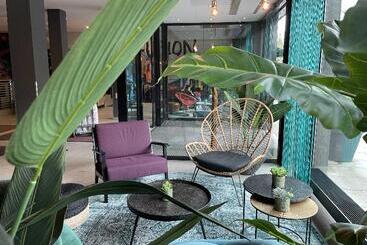 هتل Holiday Inn   The Niu, Fusion Hamburg St. Georg, An Ihg