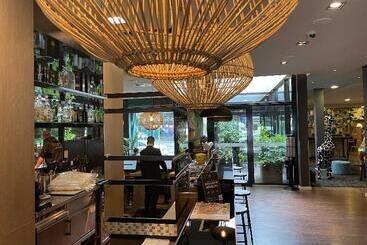 هتل Holiday Inn   The Niu, Fusion Hamburg St. Georg, An Ihg