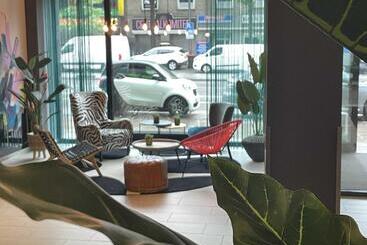 هتل Holiday Inn   The Niu, Fusion Hamburg St. Georg, An Ihg