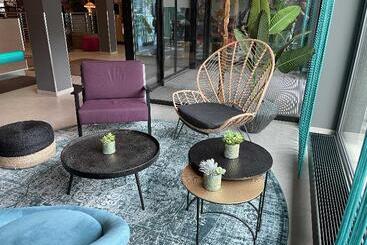هتل Holiday Inn   The Niu, Fusion Hamburg St. Georg, An Ihg