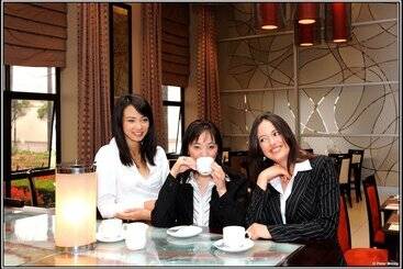 هتل Mondior At Emperors Palace
