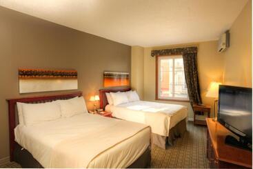 هتل Place Saint Bernard Mont Tremblant