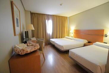 هتل Reston Valdemoro