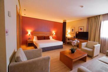 هتل Reston Valdemoro