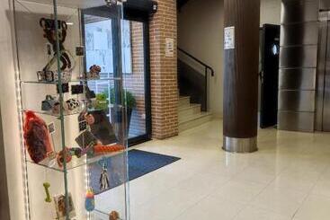 هتل Reston Valdemoro