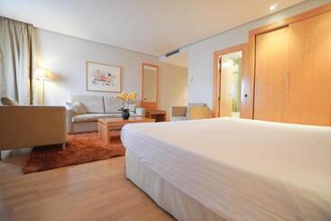 هتل Reston Valdemoro