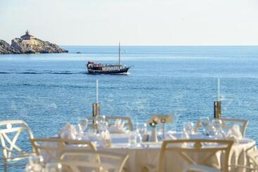 Hotel Royal Ariston