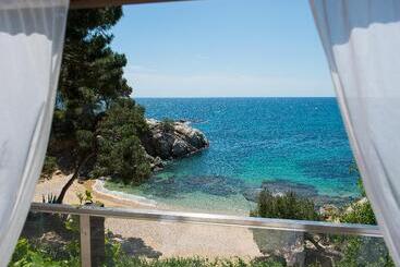 هتل Cala Del Pi Adults Only