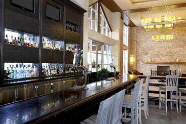 هتل The Westin Trillium House, Blue Mountain