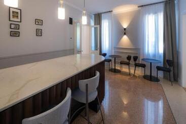 هتل The Foscarini