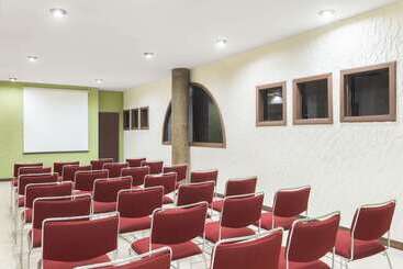 هتل Wyndham Garden Obregon