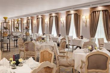 Kempinski Hotel Moika 22