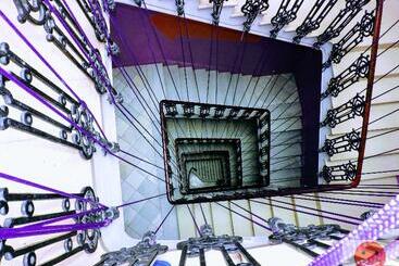 Purple Nest Hostel