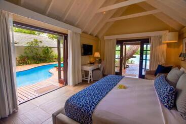 Warwick Le Lagon Resort & Spa, Vanuatu