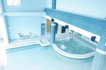 هتل & Apartaments Thalassa Sport & Spa