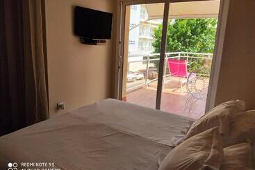 هتل & Apartaments Thalassa Sport & Spa