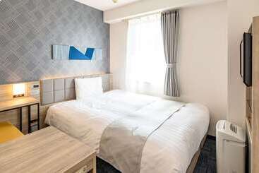 هتل Comfort  Hiroshima Otemachi