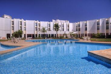בית מלון כפרי Farah Khouribga