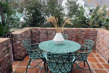 هتل Fynbos Villa Guest House
