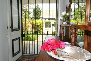 هتل Fynbos Villa Guest House