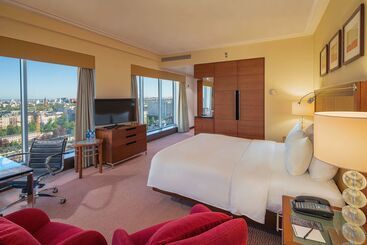 ホテル Hilton Warsaw City